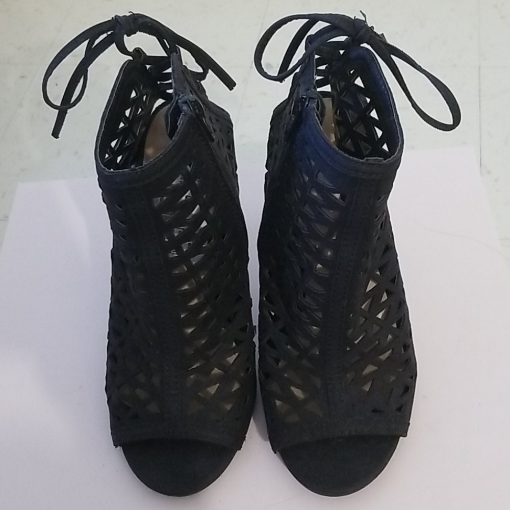 Ankle heels